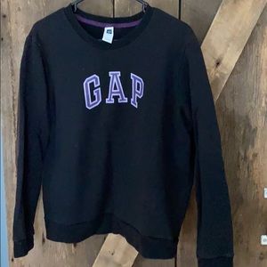 Gap sweatshirt